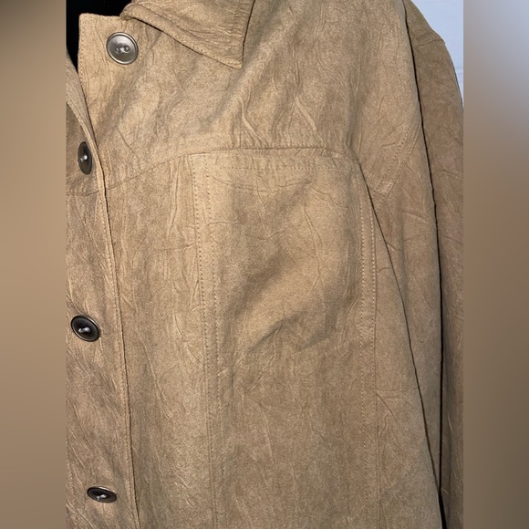 Chico’s Tan button up shirt/jacket - Picture 2 of 5
